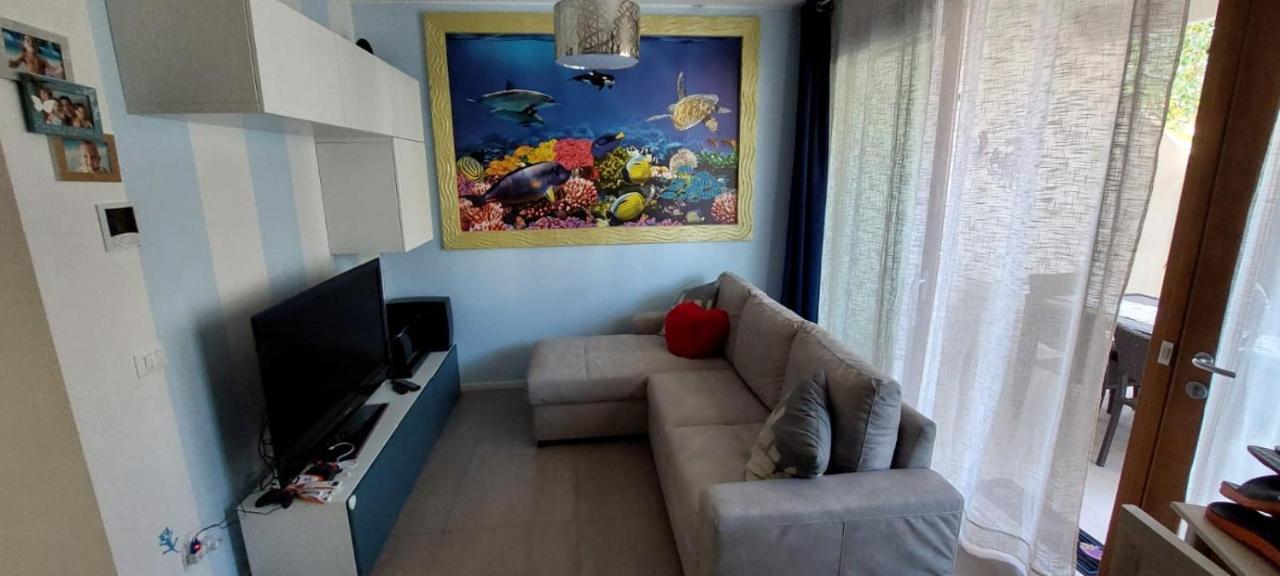 Residence Jesolo Lido Centro Con Piscina Eksteriør bilde