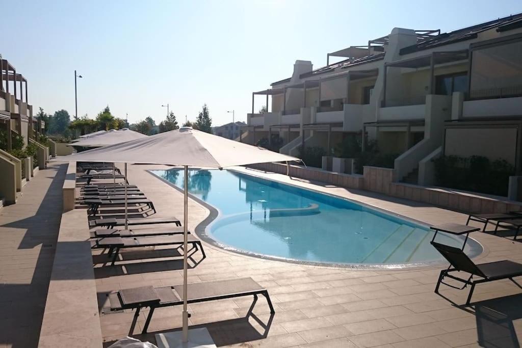 Residence Jesolo Lido Centro Con Piscina Eksteriør bilde